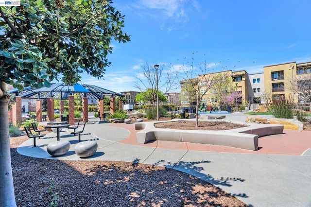 705 705 Cannery Pl, San Jose, CA 95112