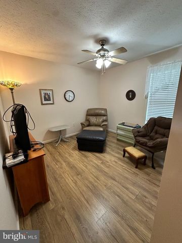 220 SEASCAPE CT, Martinsburg, WV 25403