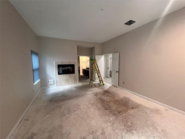 11731 Wickchester Lane, Houston, TX 77043