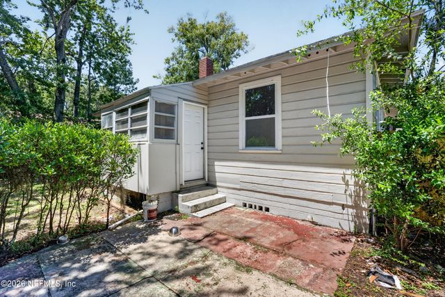 7611 TARLETON Road, Jacksonville, FL 32208