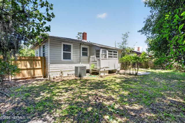 7611 TARLETON Road, Jacksonville, FL 32208