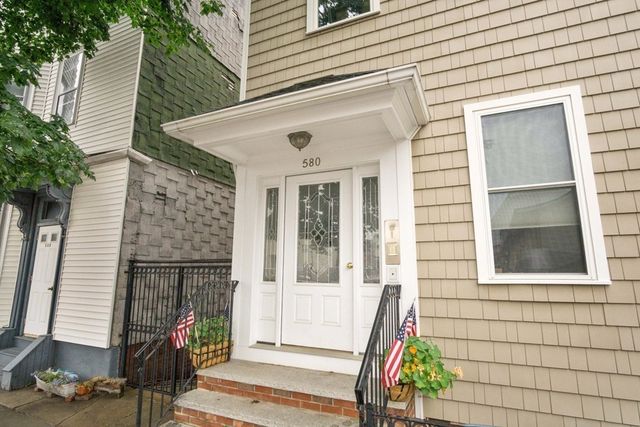 580 East 3rd St 2, Boston, MA 02127