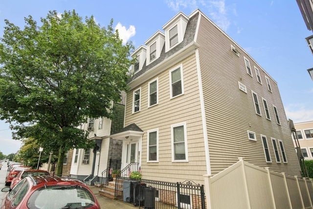 580 East 3rd St 2, Boston, MA 02127