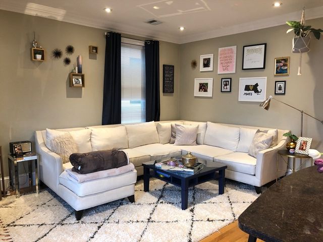 580 East 3rd St 2, Boston, MA 02127