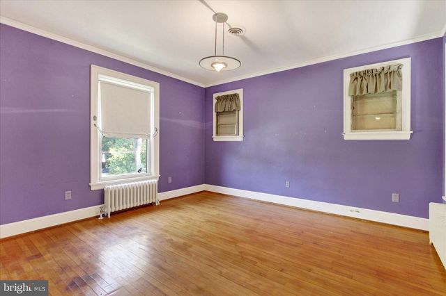 815 E MAIN ST, Waynesboro, PA 17268