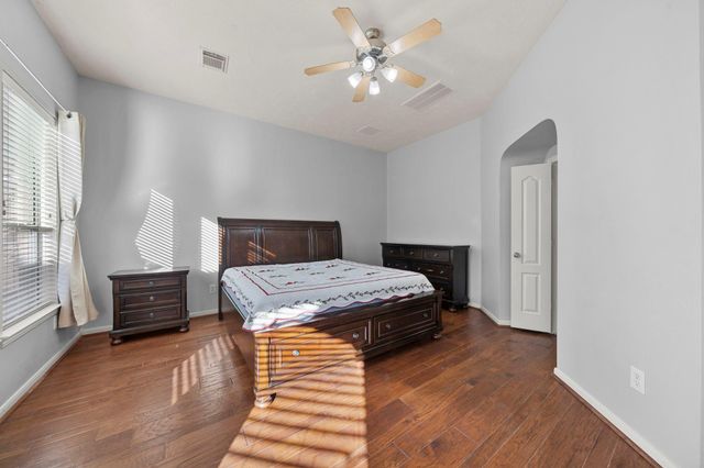 17910 Skyline Arbor Terrace, Houston, TX 77094