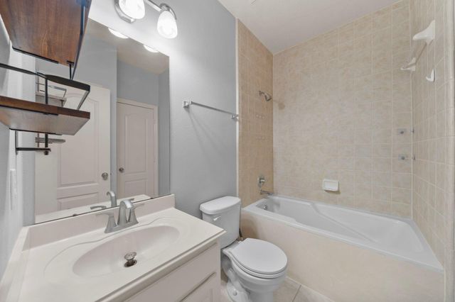 17910 Skyline Arbor Terrace, Houston, TX 77094