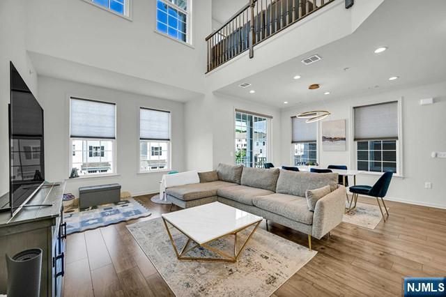 81 Sequoia Drive, Cedar Grove, NJ 07009