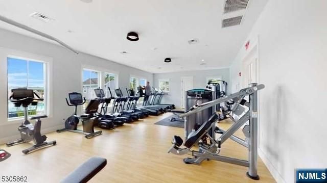 81 Sequoia Drive, Cedar Grove, NJ 07009