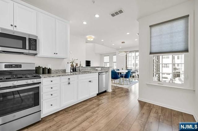 81 Sequoia Drive, Cedar Grove, NJ 07009