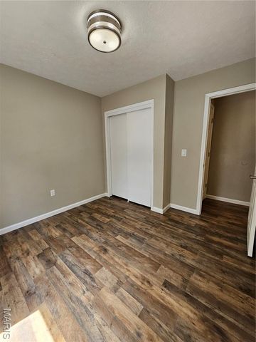 108 Wildrose Place, St Robert, MO 65584