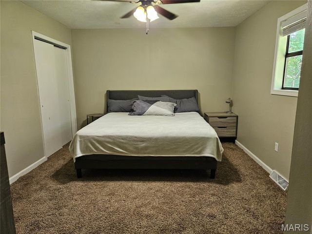 108 Wildrose Place, St Robert, MO 65584