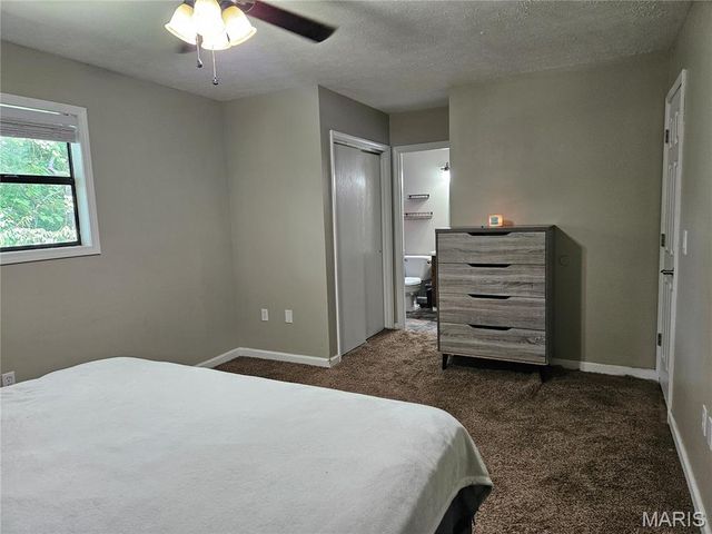 108 Wildrose Place, St Robert, MO 65584