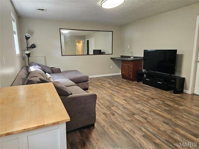 108 Wildrose Place, St Robert, MO 65584