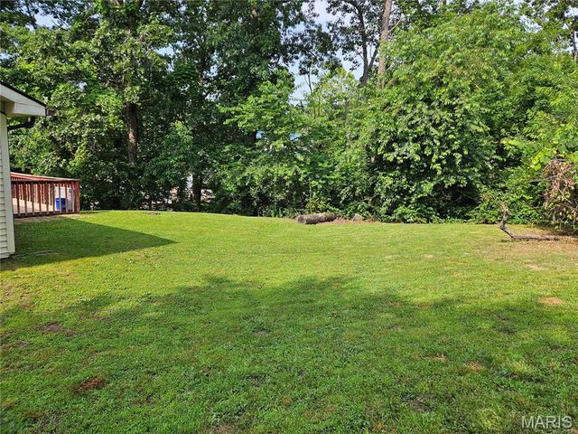 108 Wildrose Place, St Robert, MO 65584