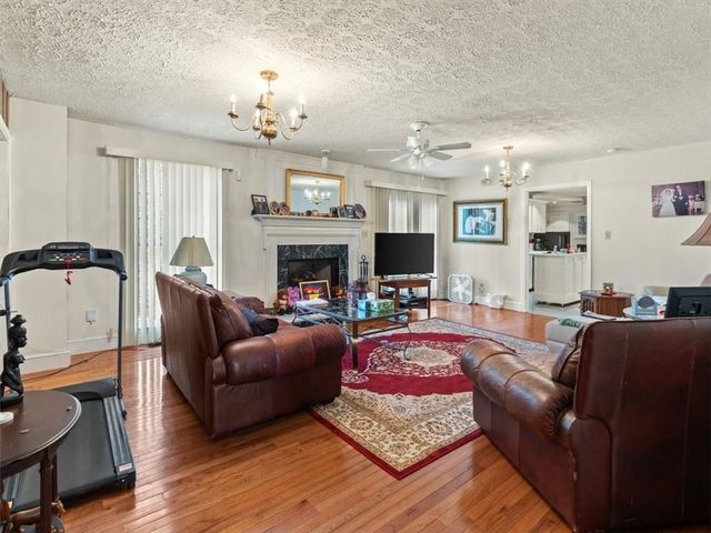 1480 Niskey Lake SW Road, Atlanta, GA 30331