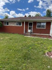14510 Hoerning Avenue, Warren, MI 48088