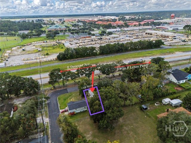 1204 Myers Street, Savannah, GA 31405