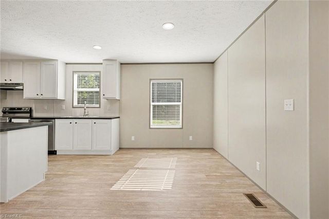 540 Cecil Road, Lexington, NC 27295