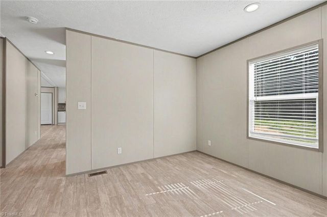 540 Cecil Road, Lexington, NC 27295