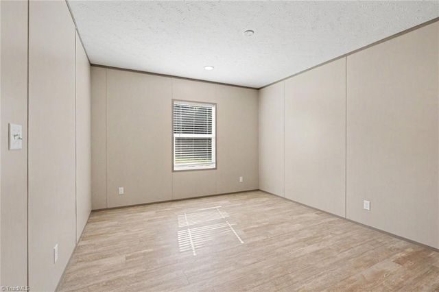540 Cecil Road, Lexington, NC 27295
