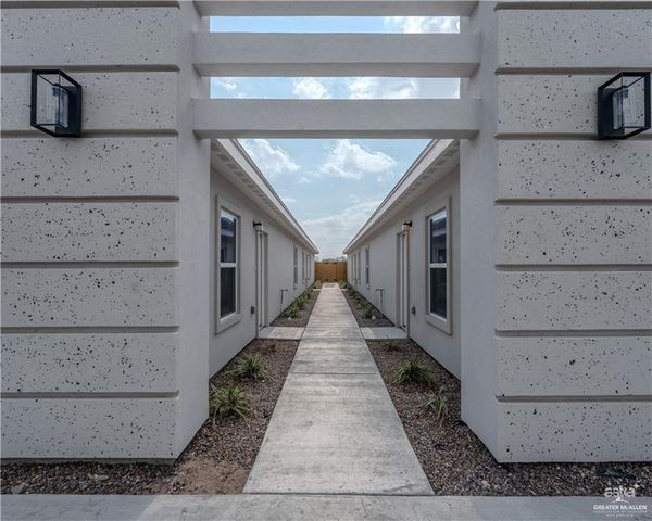 3131 Stark Road, Weslaco, TX 78596