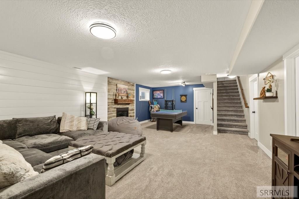 Image 23 of property listing at 206 N 3600 E, Rigby, ID 83442