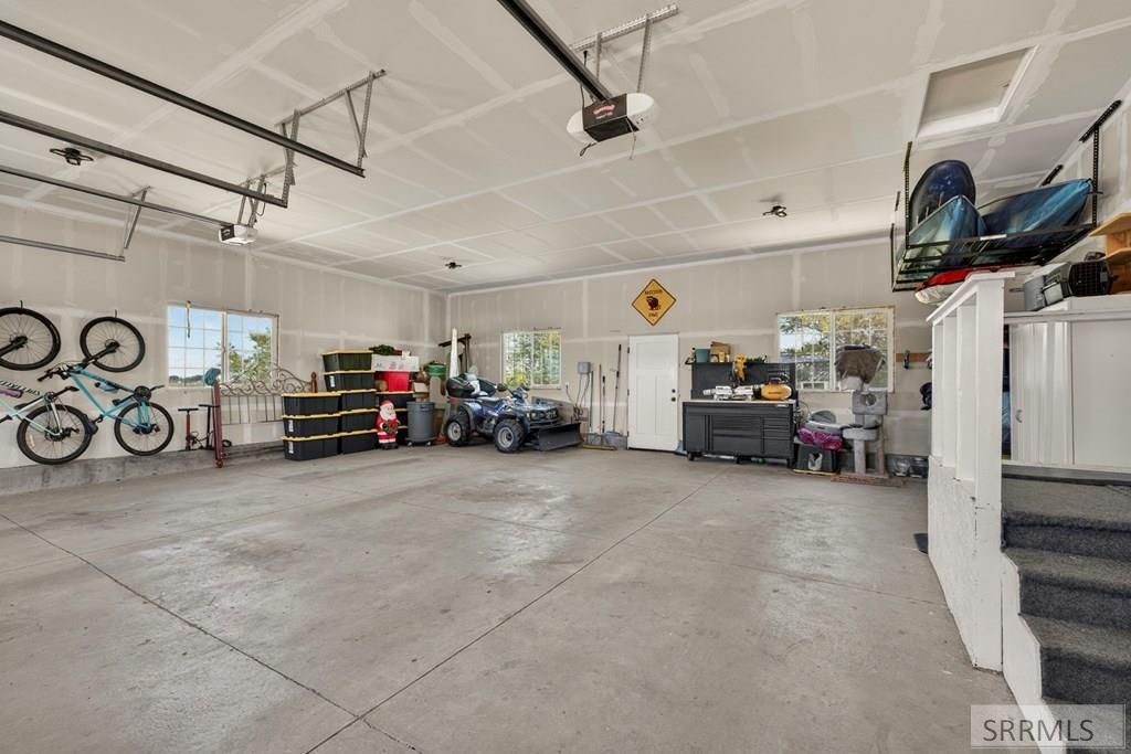 Image 32 of property listing at 206 N 3600 E, Rigby, ID 83442