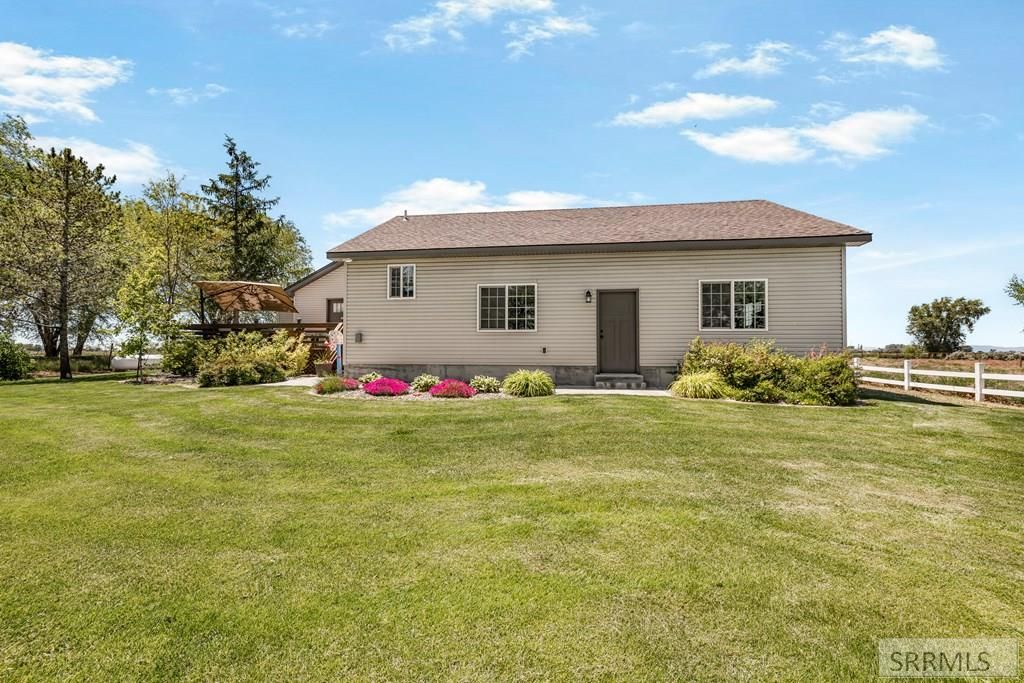 Image 34 of property listing at 206 N 3600 E, Rigby, ID 83442