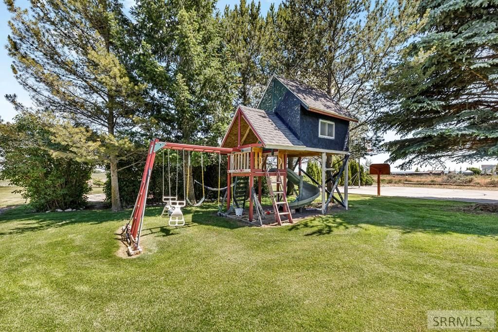 Image 40 of property listing at 206 N 3600 E, Rigby, ID 83442