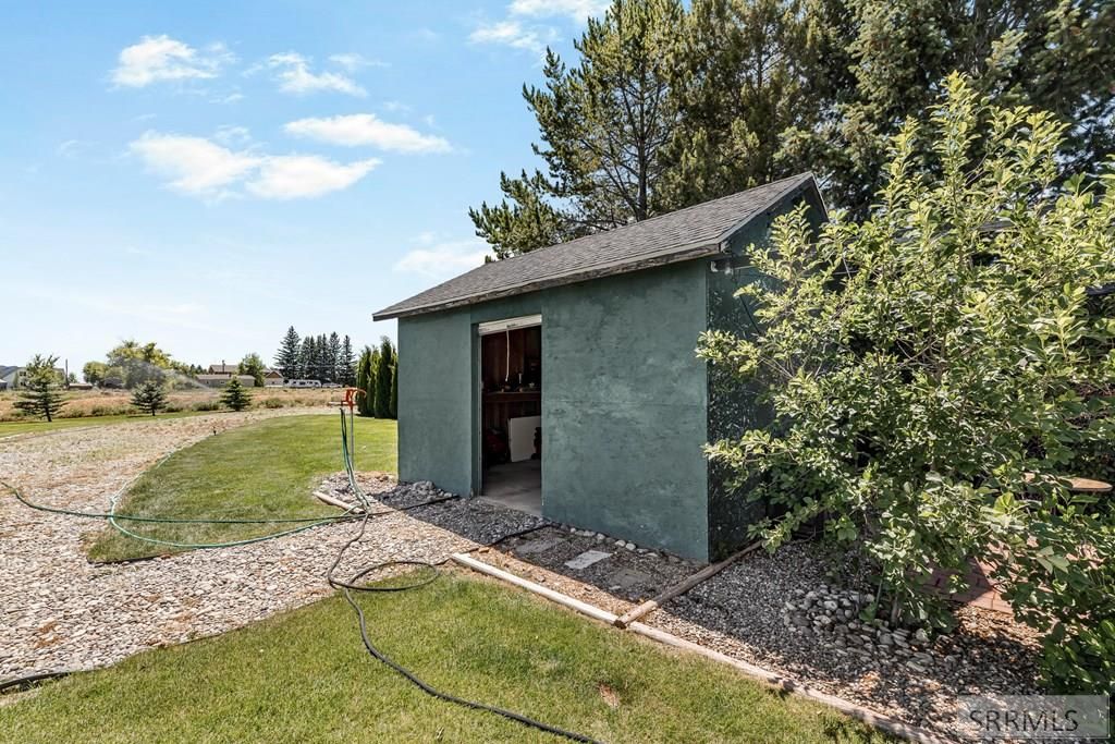 Image 42 of property listing at 206 N 3600 E, Rigby, ID 83442
