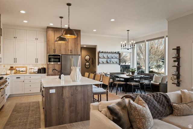 10248 N MYSTIC DR, Highland, UT 84003