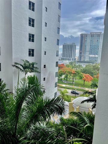 1830 RADIUS Drive 720, Hollywood, FL 33020