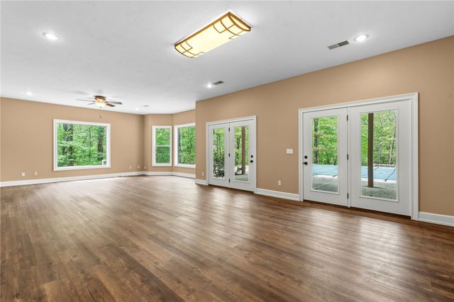 2805 Inwood Drive, Harrison, AR 72601