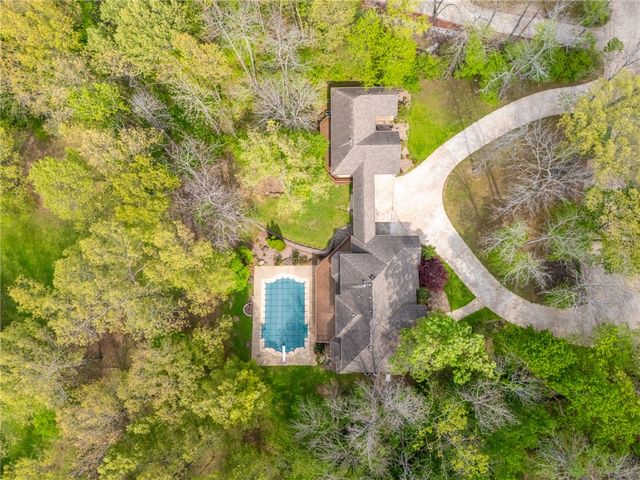 2805 Inwood Drive, Harrison, AR 72601