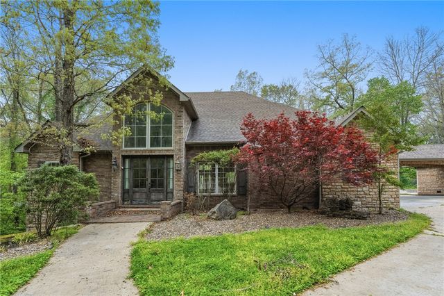 2805 Inwood Drive, Harrison, AR 72601