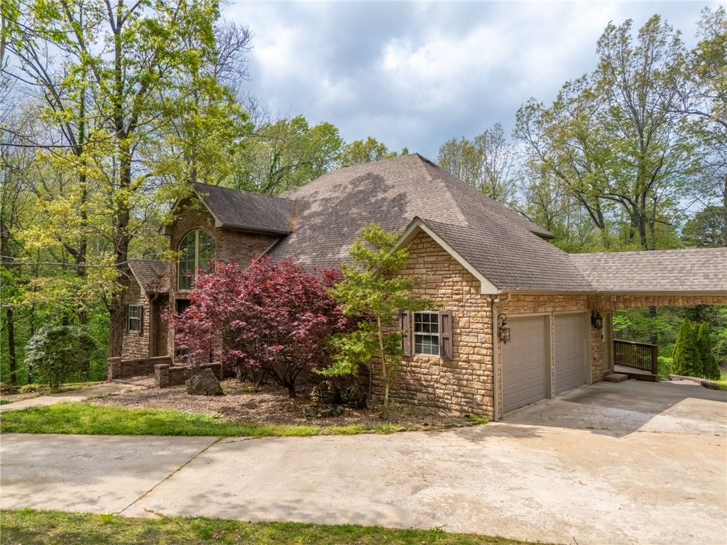 2805 Inwood Drive, Harrison, AR 72601