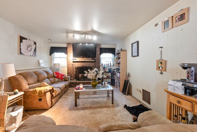 22533 Arquilla Drive, Richton Park, IL 60471