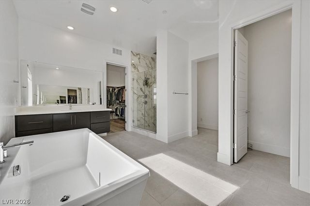 472 Sand Dune Arch Street, Las Vegas, NV 89138