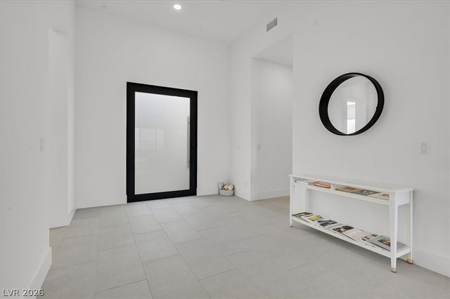 472 Sand Dune Arch Street, Las Vegas, NV 89138