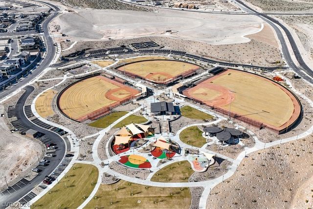 472 Sand Dune Arch Street, Las Vegas, NV 89138