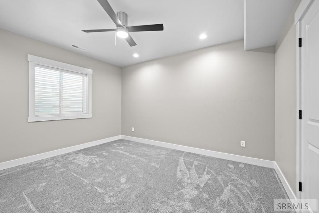 Image 25 of property listing at 1649 Palm Springs Drive, Idaho Falls, ID 83404