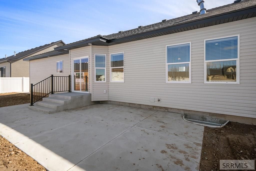 Image 36 of property listing at 1649 Palm Springs Drive, Idaho Falls, ID 83404