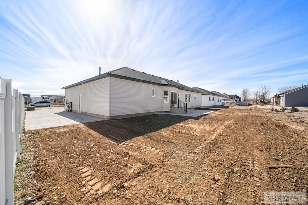 Image 37 of property listing at 1649 Palm Springs Drive, Idaho Falls, ID 83404
