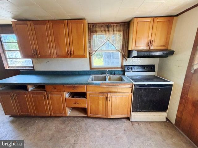 10531 HARRISON RD, Berlin, MD 21811