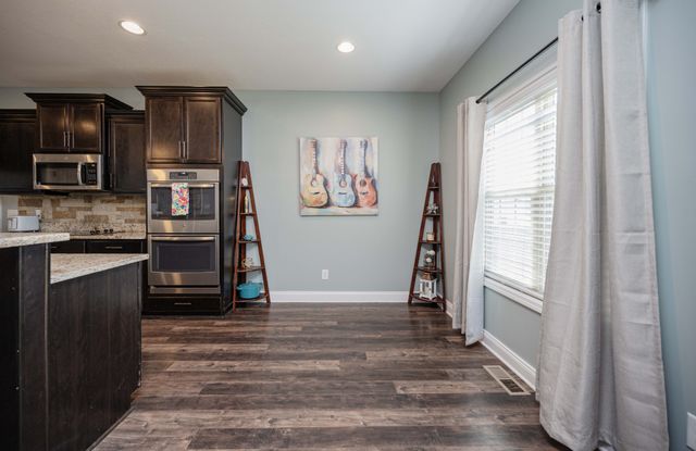 204 Bluebriar Trace, Clarksville, TN 37043