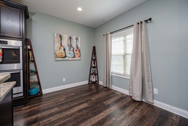 204 Bluebriar Trace, Clarksville, TN 37043