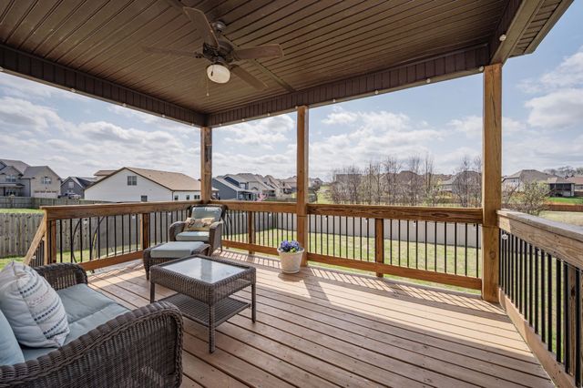 204 Bluebriar Trace, Clarksville, TN 37043