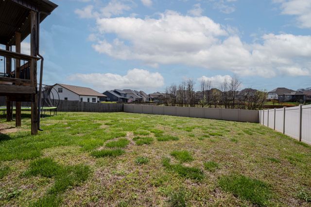 204 Bluebriar Trace, Clarksville, TN 37043