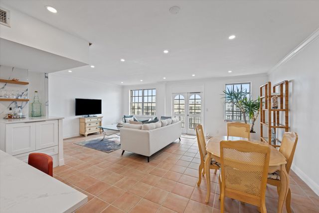 3475 S Ocean Boulevard 7150, Palm Beach, FL 33480